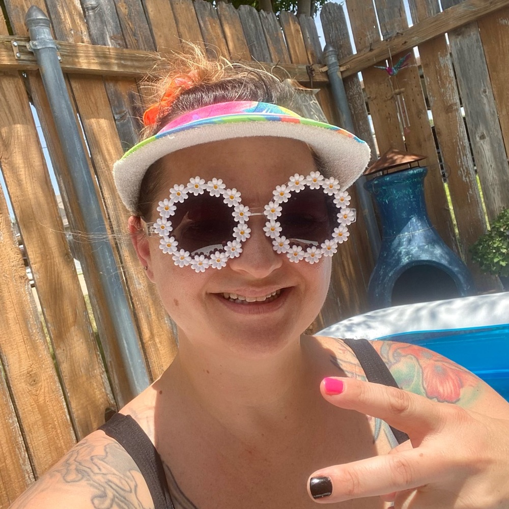 Meet your Posher, Marissa